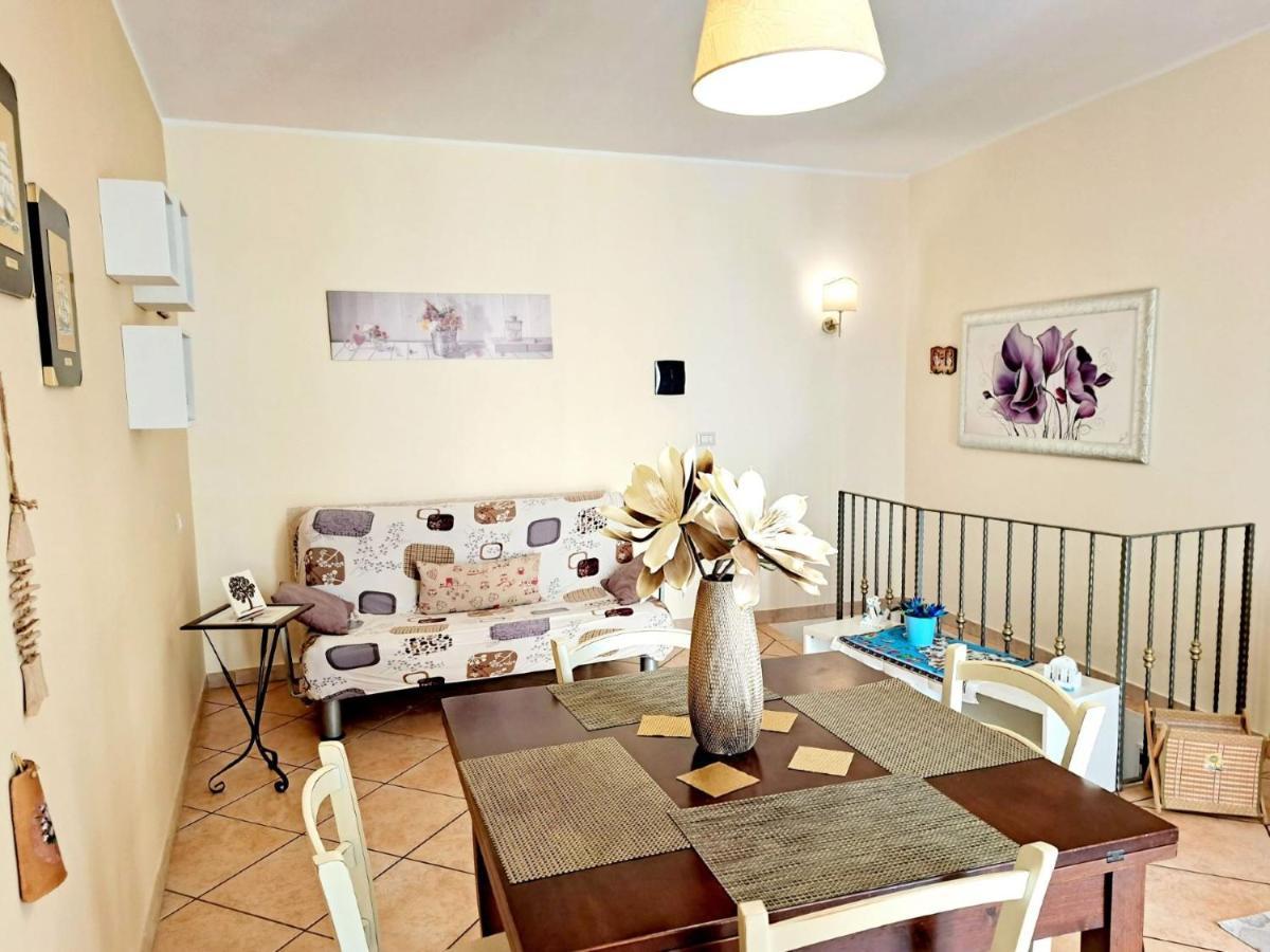 Superior Apartment Le Case Del Sole Ліката Екстер'єр фото